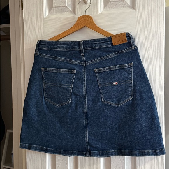 Tommy Hilfiger Dark Blue A-Line Skirt - Picture 2 of 5